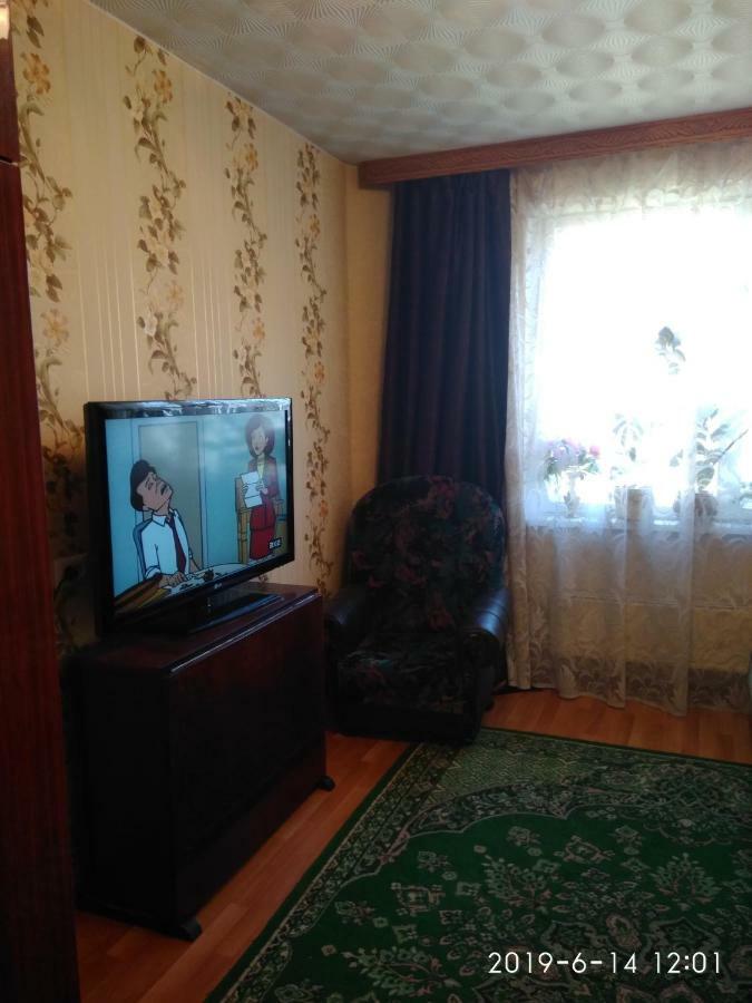Комната Для Гостей Рядом С Станцией Метро Каменная Горка Minsk Bagian luar foto